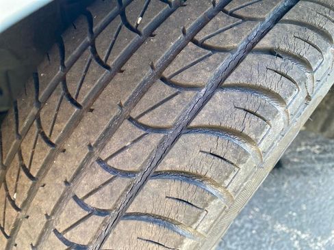 Used 2010 Hyundai Accent GLS image 8