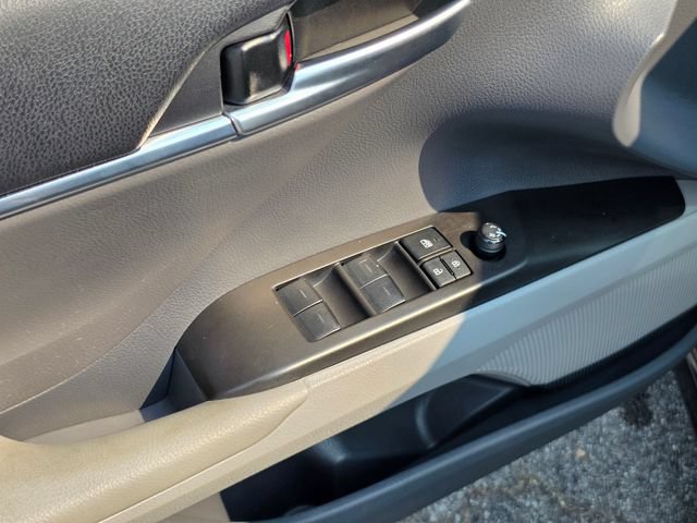Used 2024 Toyota Camry SE w/ Audio Upgrade Package FWD image 21