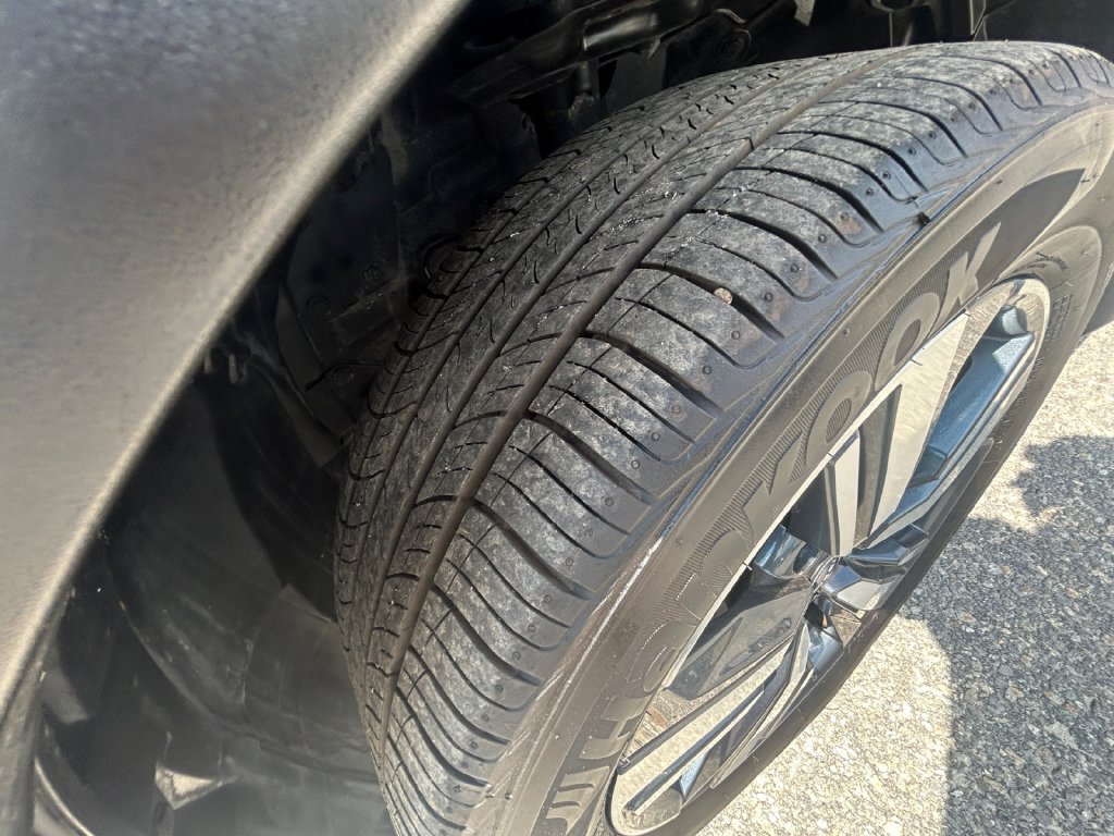 Used 2023 Nissan Rogue SL AWD/4WD image 25