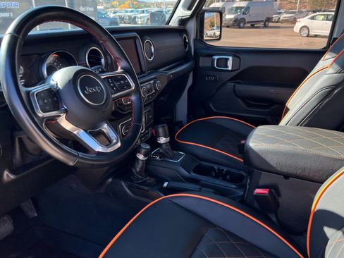 Used 2021 Jeep Wrangler Unlimited Rubicon image 15