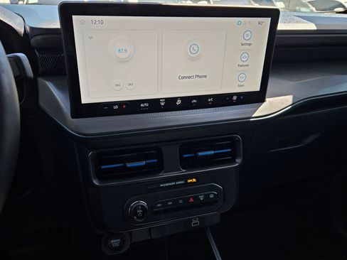 Used 2025 Ford Maverick Lobo AWD/4WD image 20