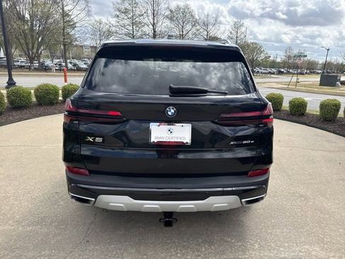 Certified 2024 BMW X5 xDrive50e w/ Premium Package AWD/4WD image 4