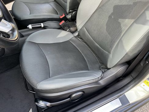 Used 2008 MINI Cooper Hardtop image 9