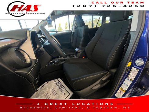 Used 2015 Toyota RAV4 XLE AWD/4WD image 10