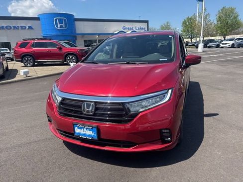 Certified 2024 Honda Odyssey EX-L image 2