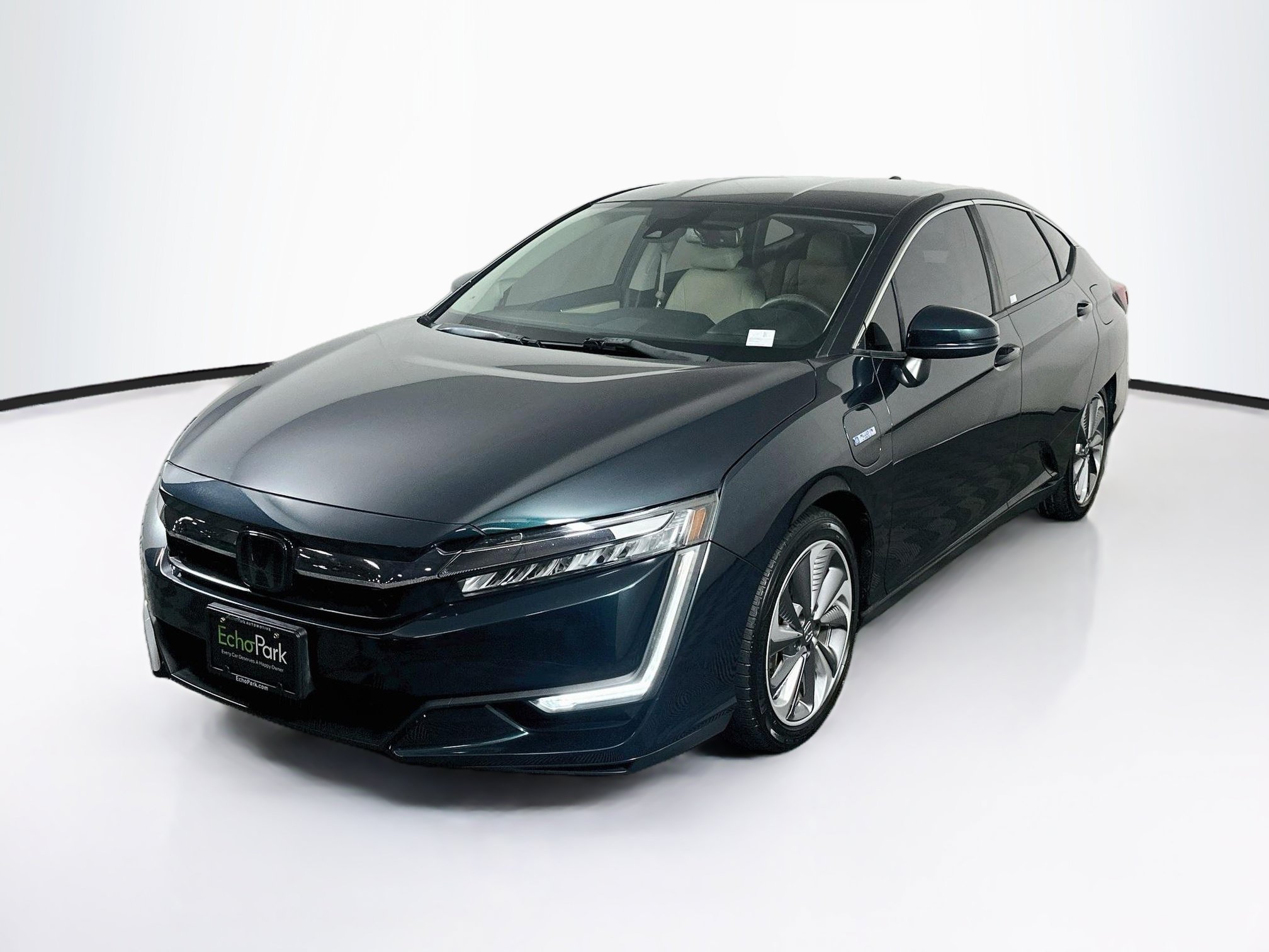 Used 2019 Honda Clarity Plug-In Hybrid image 3