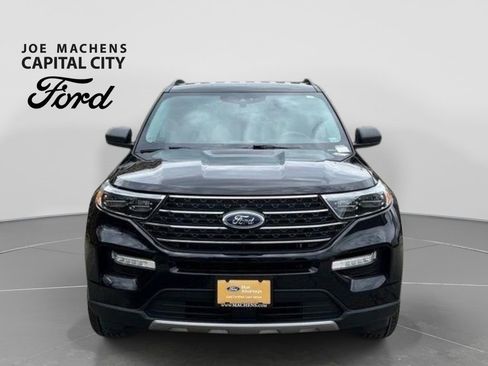 Certified 2023 Ford Explorer XLT w/ Equipment Group 202A AWD/4WD image 9