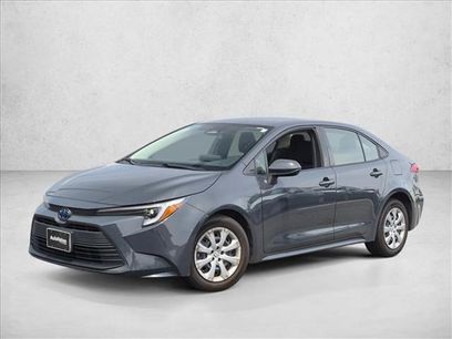 Used 2023 Toyota Corolla LE w/ Carpet Mat Package (TMS)