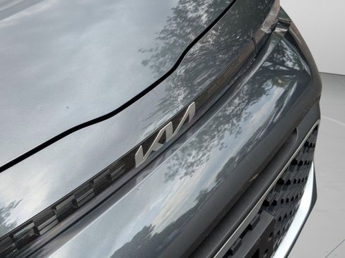 Used 2023 Kia Soul LX w/ LX Technology Package image 10