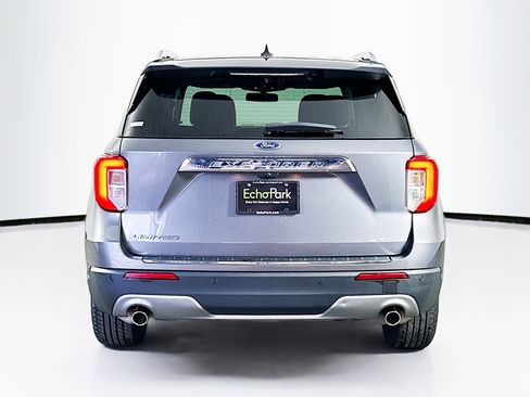 Used 2022 Ford Explorer Limited image 7