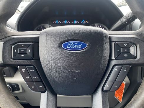 Used 2019 Ford F250 XLT w/ XLT Premium Package image 27