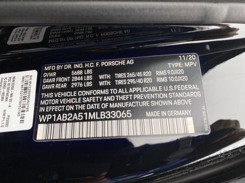 Used 2021 Porsche Macan S image 37