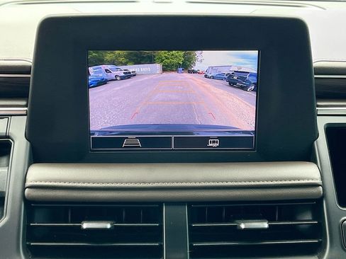 Used 2023 Chevrolet Tahoe LS RWD image 23