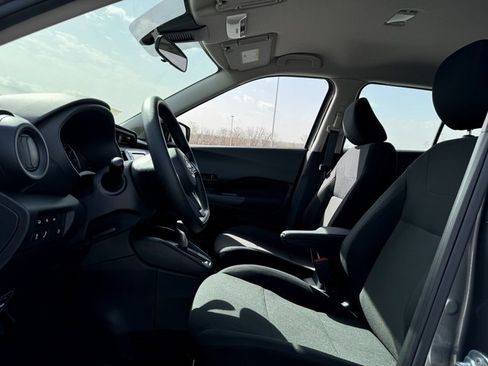 Used 2025 Nissan Kicks Play S image 14