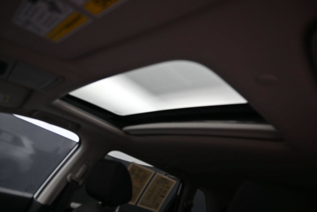 Used 2024 Honda CR-V EX image 26