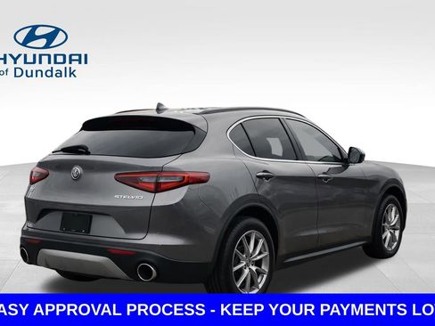 Used 2018 Alfa Romeo Stelvio Ti AWD/4WD image 2