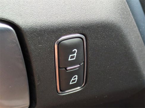 Used 2023 Ford Bronco Outer Banks image 23