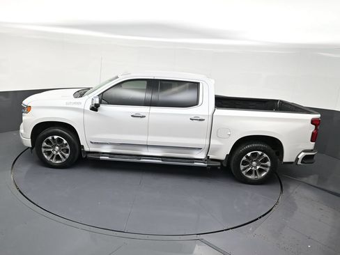 Used 2024 Chevrolet Silverado 1500 High Country AWD/4WD image 13