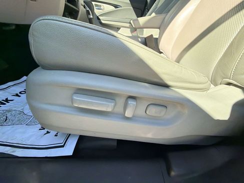 Used 2017 Honda Ridgeline RTL-E image 12