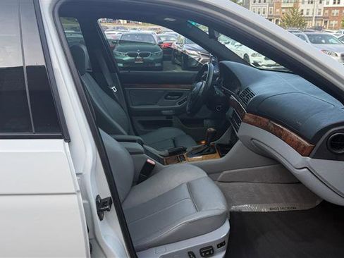 Used 2003 BMW 540i Sedan image 14