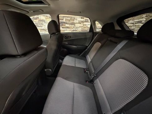 Used 2018 Hyundai Kona SEL w/ SEL Tech Package 02 image 29