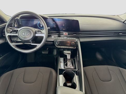 Certified 2023 Hyundai Elantra SEL w/ Convenience Package image 35