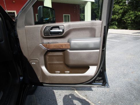 Used 2020 GMC Sierra 2500 Denali w/ Denali Ultimate Package image 33