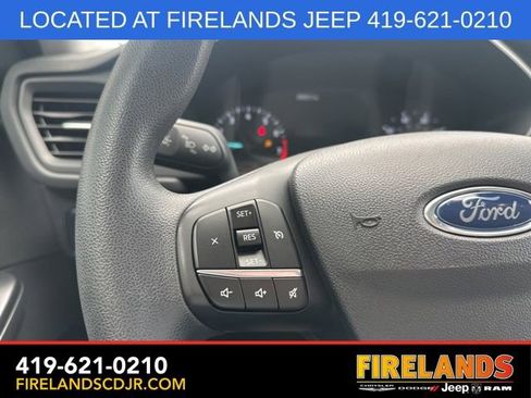 Used 2022 Ford Escape SE image 20