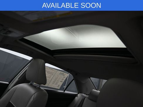 Used 2014 Toyota Camry XLE w/ Leather Package image 27