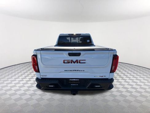 Used 2023 GMC Sierra 1500 AT4X image 6