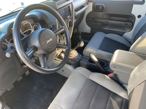 Used 2010 Jeep Wrangler Sport image 16