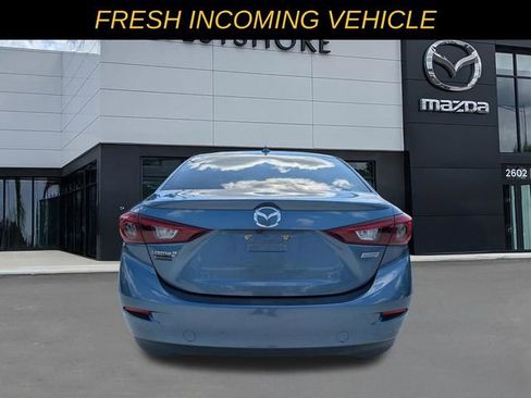 Used 2016 MAZDA MAZDA3 s Grand Touring FWD image 4