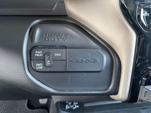 Used 2024 RAM 2500 Laramie w/ Safety Group AWD/4WD image 20