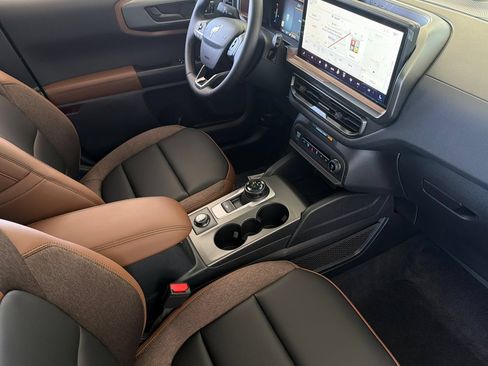 New 2026 Ford Bronco Sport Outer Banks w/ Outer Banks Tech Package+ AWD/4WD image 18