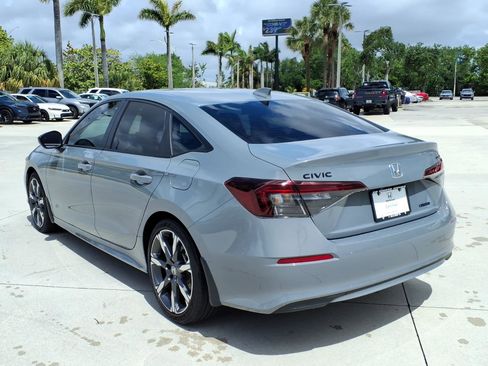 Used 2026 Honda Civic Sport image 13