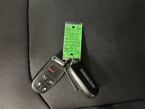 Used 2017 Jeep Compass Limited AWD/4WD image 31