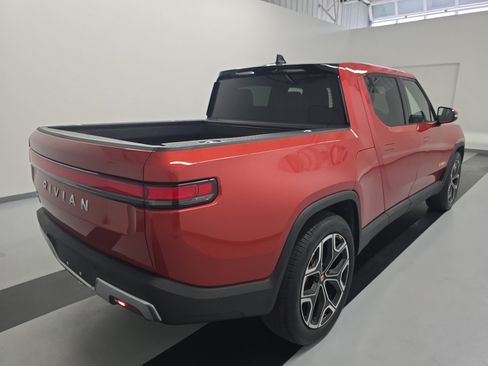 Used 2023 Rivian R1T Adventure AWD/4WD image 5