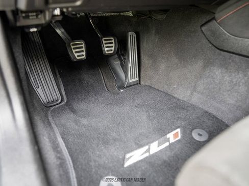 Used 2019 Chevrolet Camaro ZL1 RWD image 37