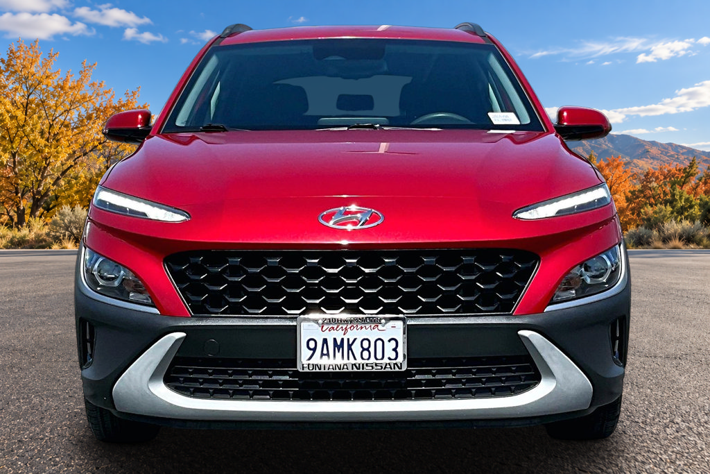 Used 2022 Hyundai Kona SEL w/ Cargo Package AWD/4WD image 2