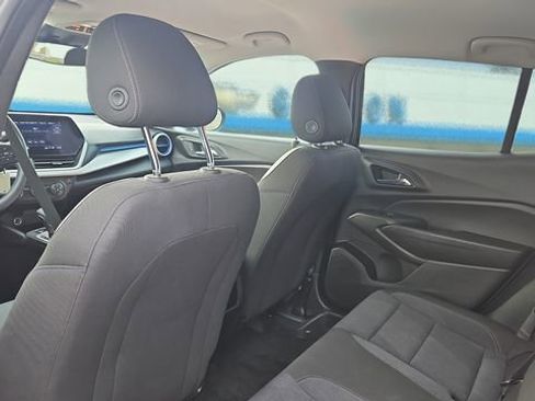 Certified 2024 Chevrolet Trax LS image 21