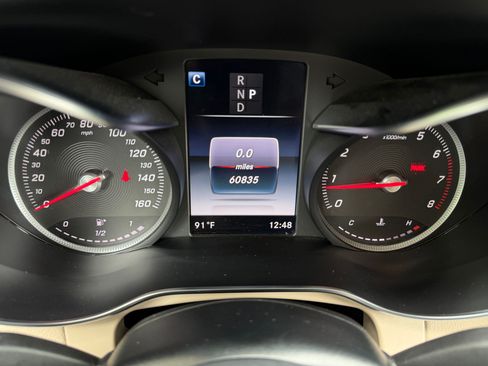 Used 2019 Mercedes-Benz GLC 300 4MATIC image 22