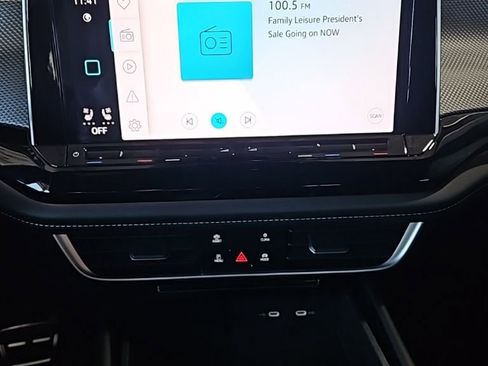 New 2026 Volkswagen Atlas Cross Sport SEL Premium R-Line image 31