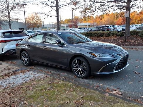 New 2025 Lexus ES 350 w/ Premium Package image 1