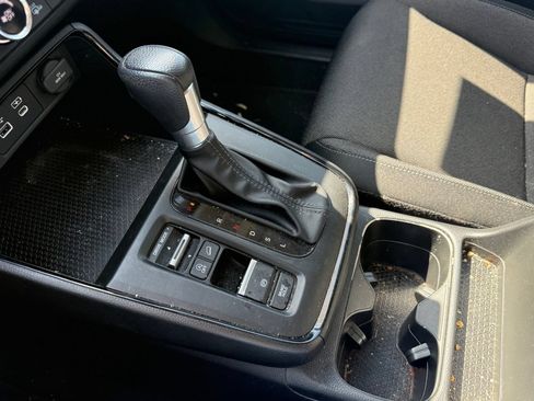 Used 2024 Honda CR-V EX image 17