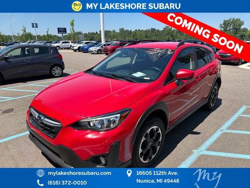 Used 2023 Subaru Crosstrek 2.5i Premium AWD/4WD image 3