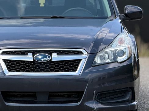 Used 2013 Subaru Legacy 2.5i Premium w/ All-Weather Pkg AWD/4WD image 12