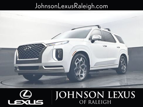 Used 2022 Hyundai Palisade Calligraphy w/ Winter Package image 16