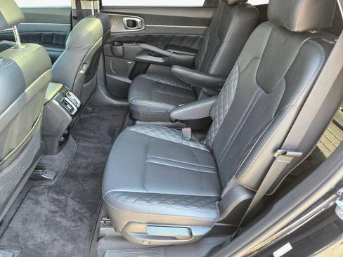 Used 2021 Kia Sorento SX FWD image 18