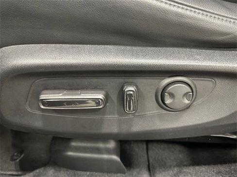 Used 2023 Honda CR-V EX-L image 16