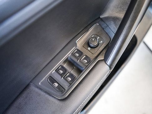 Used 2024 Volkswagen Tiguan S FWD image 19